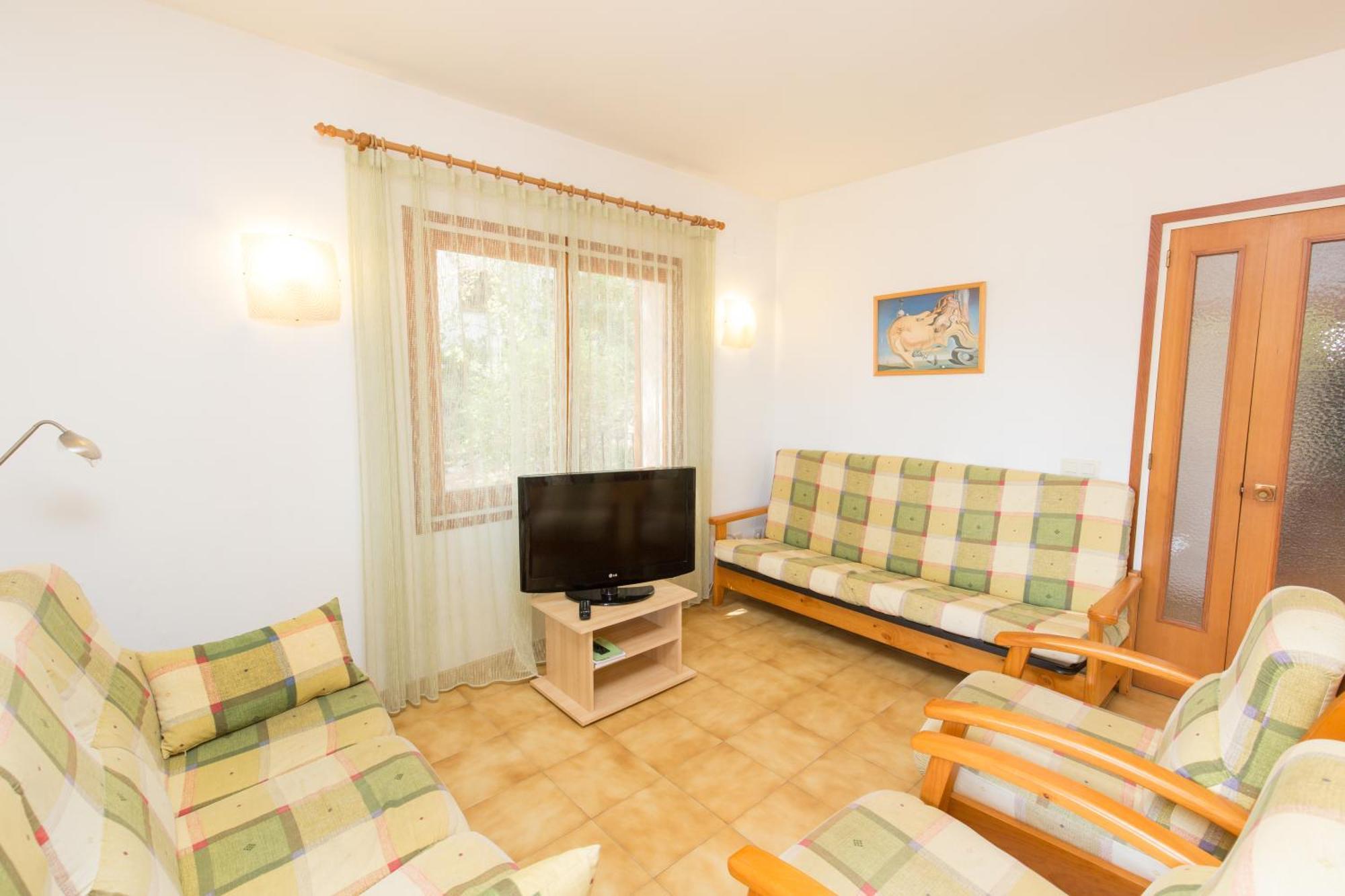Isern Dalt 3H Pals Bagian luar foto
